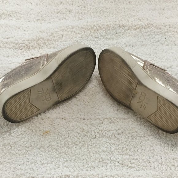 Freshly Picked platinum slip on sneaker - Picture 2 of 3